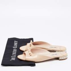 Pre Owned Miu Miu Beige Patent Leather Bow Crystal Embellished Heel Flat Slides Size 39