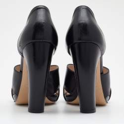 مملوكة مسبقًا Miu Miu Black Leather Criss Cross Sandals Size 37