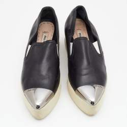 Pre Owned حذاء رياضي ميو ميو جلد أسود غطاء مقدمة معدني نعل سميك سليب أون مقاس 35.5