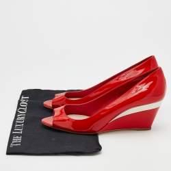 Pre Owned حذاء كعب عالي ميو ميو جلد أحمر لامع بمقدمة مفتوحة مقاس 39