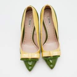 Miu Miu Green/Yellow Patent Leather Bow Pointed Toe Pumps Size 36