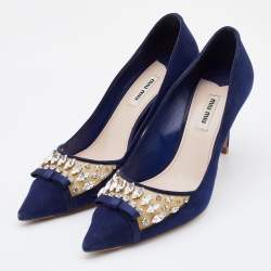 مملوكة مسبقًا Miu Miu Navy Blue Suede Crystal Embellished Pointed Toe Pumps Size 39.5