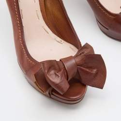 Pre Owned Miu Miu Dark Brown Leather Bow Peep Toe Pumps Size 38