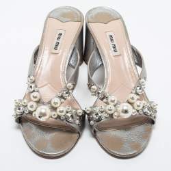 Miu Miu Silver Leather Crystal And Pearl Embellished Slide Sandals Size 40