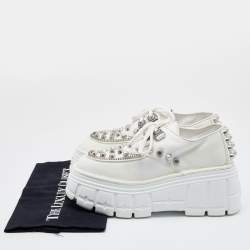 مملوكة مسبقًا Miu Miu White Leather Embellished Platform Derby Sneakers Size 38.5