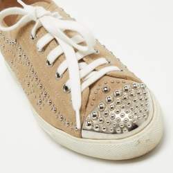 مملوكة مسبقًا Miu Miu Beige Studded Suede Low Top Sneakers Size 35