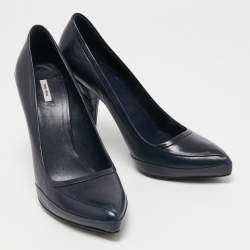 Miu Miu Navy Blue Leather Pointed Toe Pumps Size 40