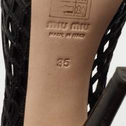 مملوكة مسبقًا Miu Miu Black Woven Leather Platform Pumps Size 35