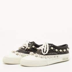 مملوكة مسبقًا Miu Miu White/Black Leather Studded Lace Up Sneakers Size 41