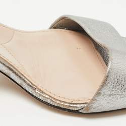 Pre Owned Miu Miu Silver Leather Crystal Heel Ankle Strap Sandals Size 40.5