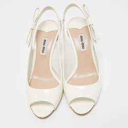 Pre Owned Miu Miu Cream Patent Leather Slingback Sandals Size 36.5