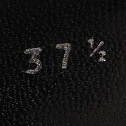 Pre Owned حذاء كعب عالي ميو ميو جلد أبيض/أسود مقدمة مستديرة مقاس 37