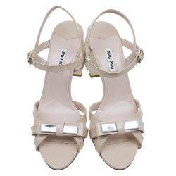 Pre Owned صندل ميو ميو جلد بيج لامع كعب كريستال مقاس 38.5