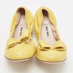 Pre Owned Miu Miu Yellow Leather Scrunch Bow Ballet Flats Size 39
