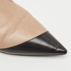 Pre Owned Miu Miu Light Brown/Black Leather Pointed Toe Loafers Size 40