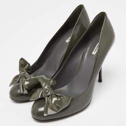 Pre Owned Miu Miu Green Patent Leather Bow Pumps Size 37