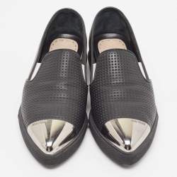 Pre Owned Miu Miu Black Leather Metal Cap Toe Logo Flats Size 37.5