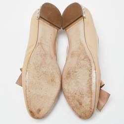 Miu Miu Beige Patent Leather Bow Detail Crystal Embellished Heel Ballet Flats Size 39