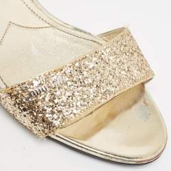 مملوكة مسبقًا Miu Miu Gold Coarse Glitter and Patent Ankle Strap Sandals Size 38
