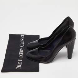 Miu Miu Black Patent Leather Round Toe Pumps Size 37