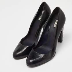 Miu Miu Black Patent Leather Round Toe Pumps Size 37