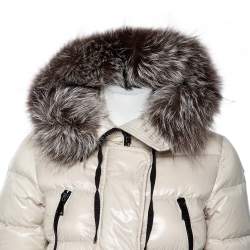 Pre Owned Moncler Off-White Synthetic Fur Lined Hooded Quilted Aphrotiti Jacket XS