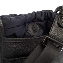 Pre Owned Moncler Black/Navy Blue Pebbled Leather Rania Shoulder Bag