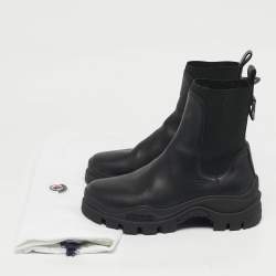 مملوكة مسبقًا حذاء بوت مونكلر نيوي جلد وقماش رمادي مطاطي مقاس 38