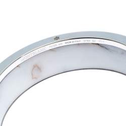 Pre Owned Montblanc Les Aimants by Charlotte Casiraghi White Resin Sterling Silver Bangle Bracelet Size 64