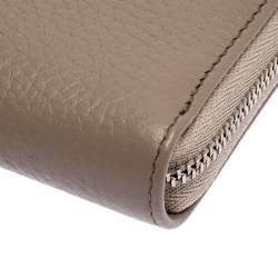 Pre Owned Montblanc Beige Leather Meisterstuck Zip Around Wallet