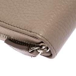 Pre Owned Montblanc Beige Leather Meisterstuck Zip Around Wallet