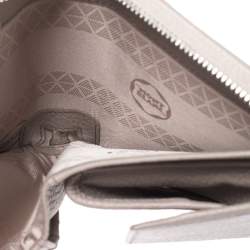 Pre Owned Montblanc Beige Leather Zip Around Wallet