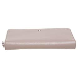 Pre Owned Montblanc Beige Leather Meisterstuck Zip Around Wallet