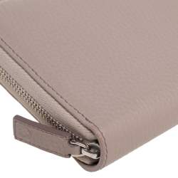 Pre Owned Montblanc Beige Leather Meisterstuck Zip Around Wallet