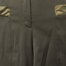 مملوكة مسبقًا Moschino Couture Military Green Wool Contrast Detail Pocket Shorts L