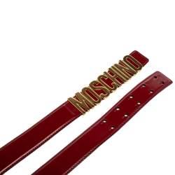 Pre Owned Moschino Red Glossy Leather Classic Logo Belt 100 CM