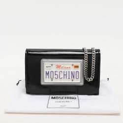 Pre Owned Moschino Black Patent Leather Number Plate Chain Clutch