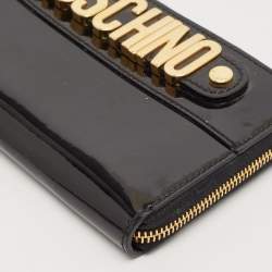Pre Owned Moschino Black Patent Leather Logo Classic Continental Wallet