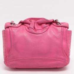 مملوكة مسبقًا Moschino Capsule Biker Pink Leather Crossbody Bag