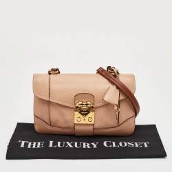 مملوكة مسبقًا Moschino Hidden Lock Beige/Brown Leather Shoulder Bag