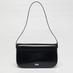 مملوكة مسبقًا Moschino Black Glossy Leather Flap Shoulder Bag
