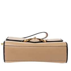 Pre Owned حقيبة كلتش موسكينو حمالة معصم قلاب جلد بيج