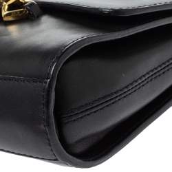 Pre Owned Moschino Black Leather Wristlet Clutch