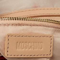 مملوكة مسبقًا Moschino Beige Pleated Fabric And Leather Logo Pouch Clutch