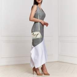 Pre Owned حقيبة كروس موسكينو جلد ونايلون أوف وايت