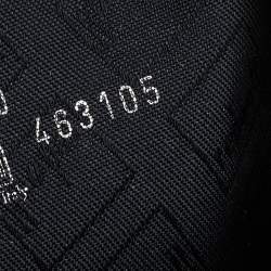 Pre Owned حقيبة كروس موسكينو جلد ونايلون أوف وايت