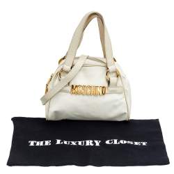 Pre Owned حقيبة كروس مو سكينو جلد ونايلون أوف وايت