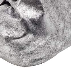 Pre Owned Moschino Metallic Silver Leather Chain Shoulder Bag