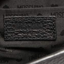 Pre Owned Moschino Black Leather Flap Chain Clutch