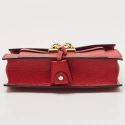 Pre Owned Moschino Red Leather Heart Clasp Flap Top Handle Bag